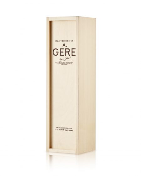 Wooden box for 1 bottle of wine